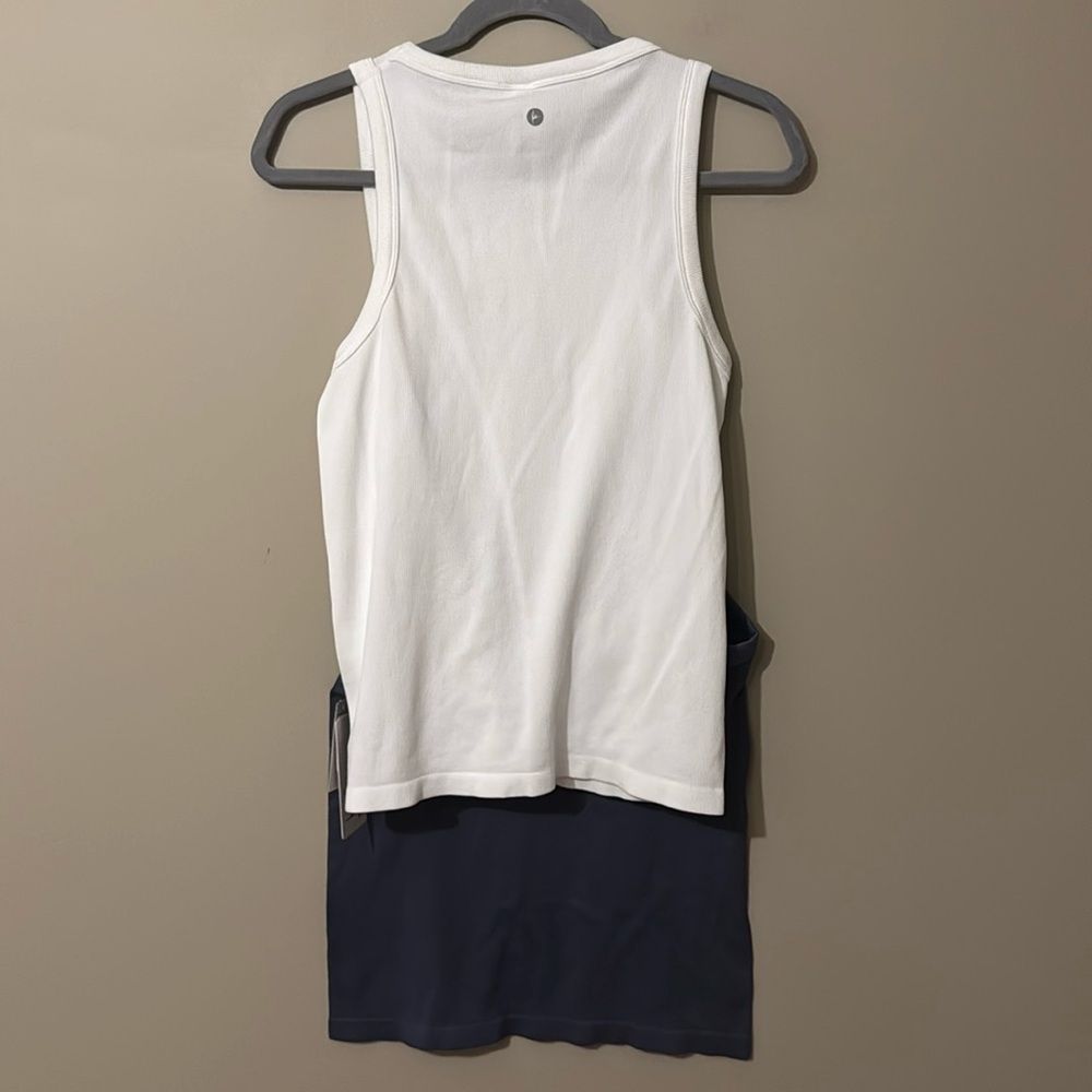 NWT- 90 DEGREE BY REFLEX 3-Pack Seamless Tank Tops, white, 2 grey, size XL - Picture 7 of 12